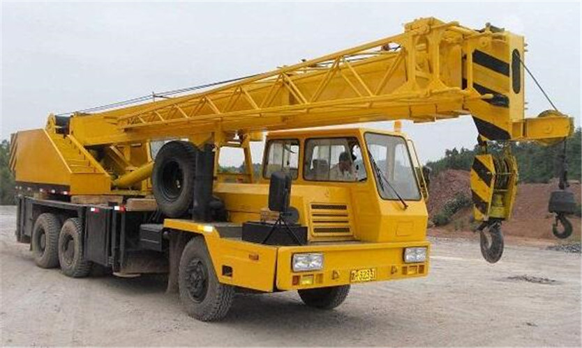 兴安盟25吨吊车用在哪些场景